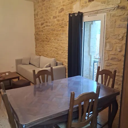 Charmante Maison De Village - *