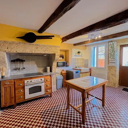 Vakantiehuis Charmante Maison De Village - Remoulins
