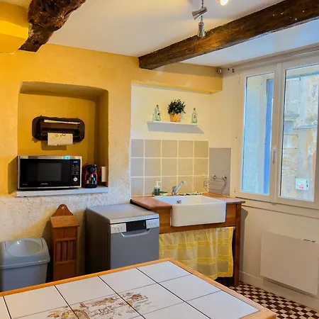 Charmante Maison De Village - Remoulins