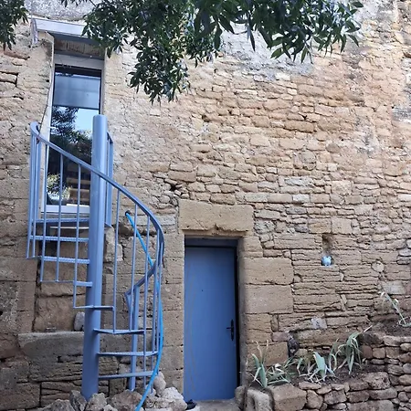 Vakantiehuis Charmante Maison De Village - Remoulins